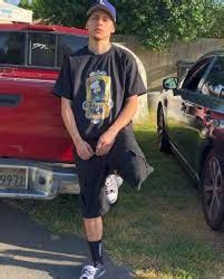 CNG handsome