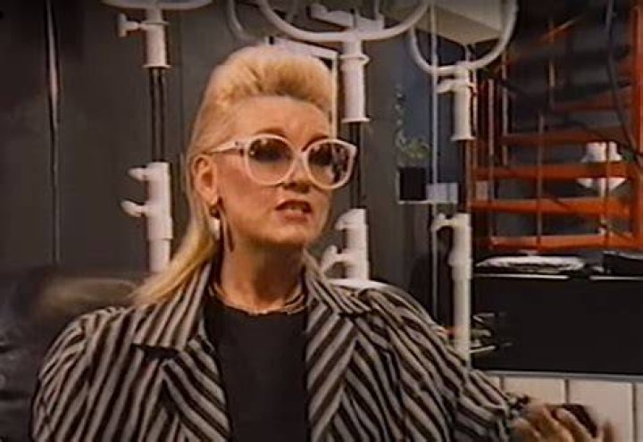 Rita Rusk bio